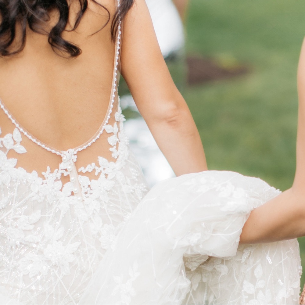 Spring 2019 Berta Wedding Dress - Picture 11 of 15